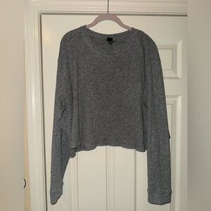Wild Fable Gray Cropped Sweatshirt